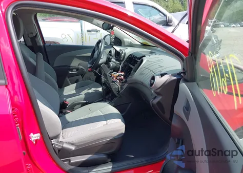 2015 Chevrolet Sonic Ls Auto from USA, damaged, VIN 1G1JA6SG2F4202444